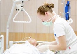 Předběžná pozvánka na odbornou konferenci pro NLZP "Ošetřovatelství napříč obory"