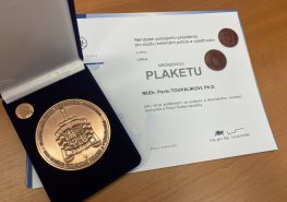 Náš obor pesimistický není. Na násilné činy na dětech se však zvyknout nedá, říká policejním prezidiem oceněný primář soudního lékařství